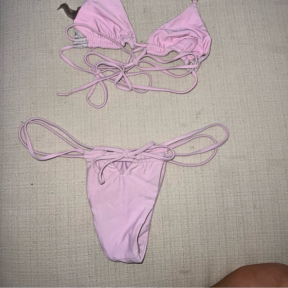 Beach Bunny Bikini Set - Picture 2 of 3